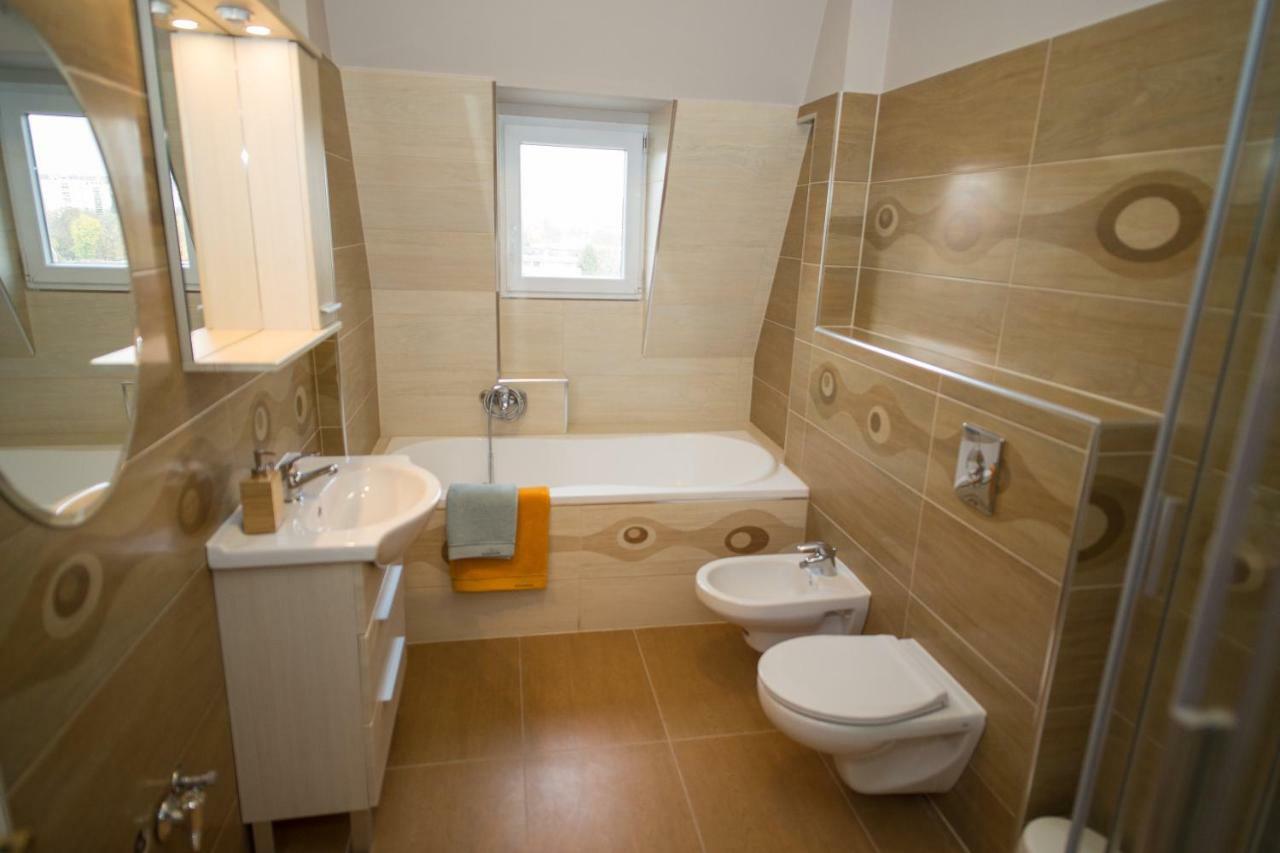 Deakvilla37 Apartman Eger Eksteriør bilde